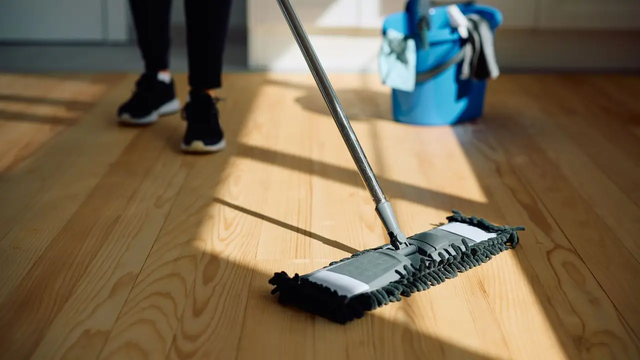Quanto costa pulire un pavimento? Ecco il tariffario aggiornato